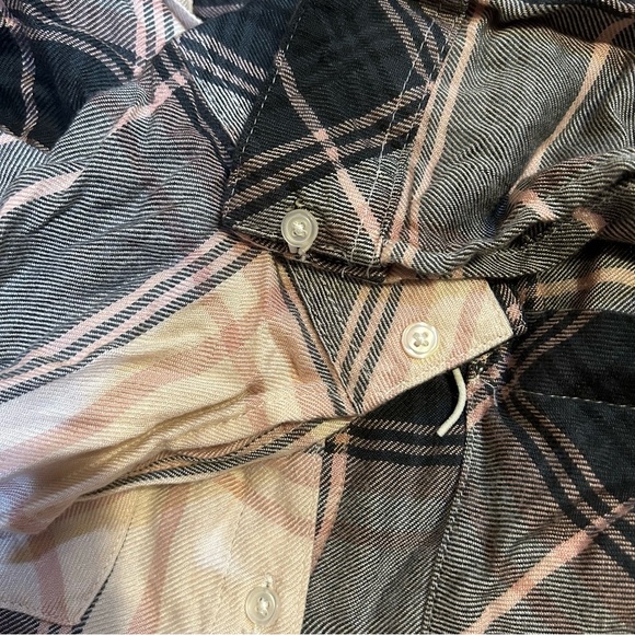 Plaid button down - Picture 2 of 3